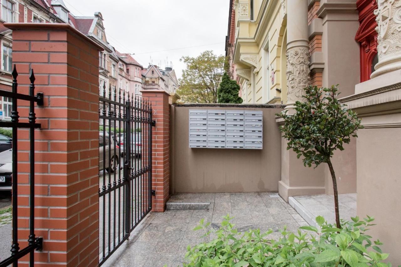 Luksusowy Apartament Hercena7 W Sercu Miasta Breslau Exterior foto