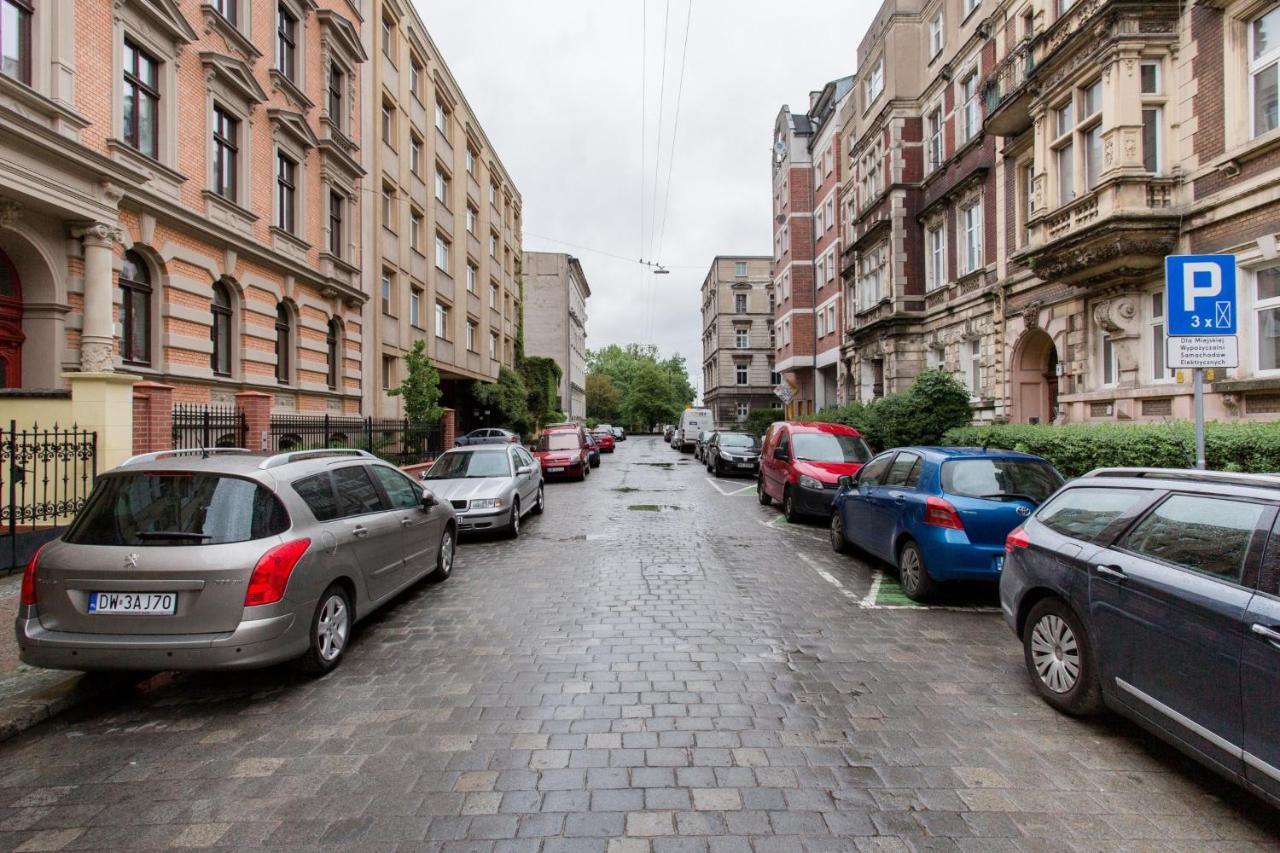 Luksusowy Apartament Hercena7 W Sercu Miasta Breslau Exterior foto
